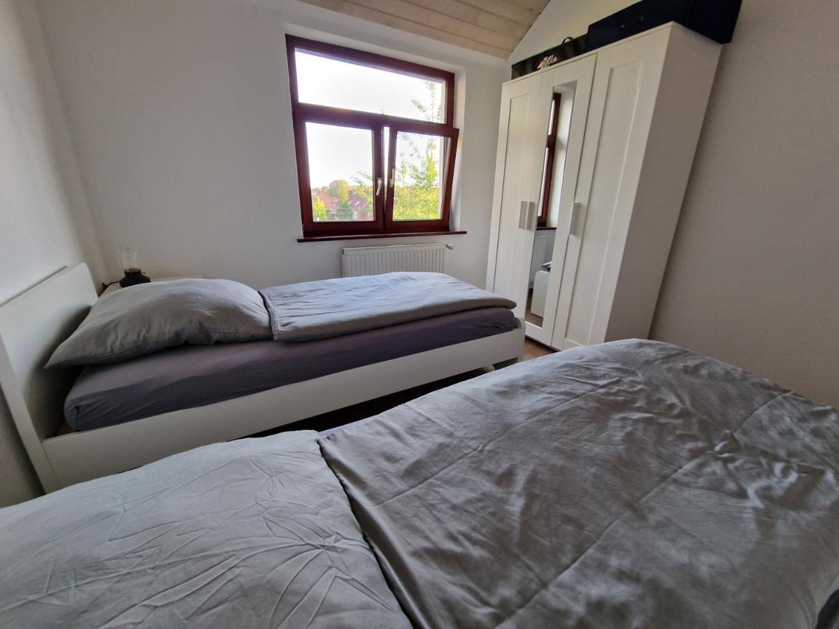 98Qm Wohnung Im Villenviertel - Voll Ausgestattet Mit Balkon Und Kamin - Wlan Gratis Βίλχελμσχαφεν Εξωτερικό φωτογραφία
