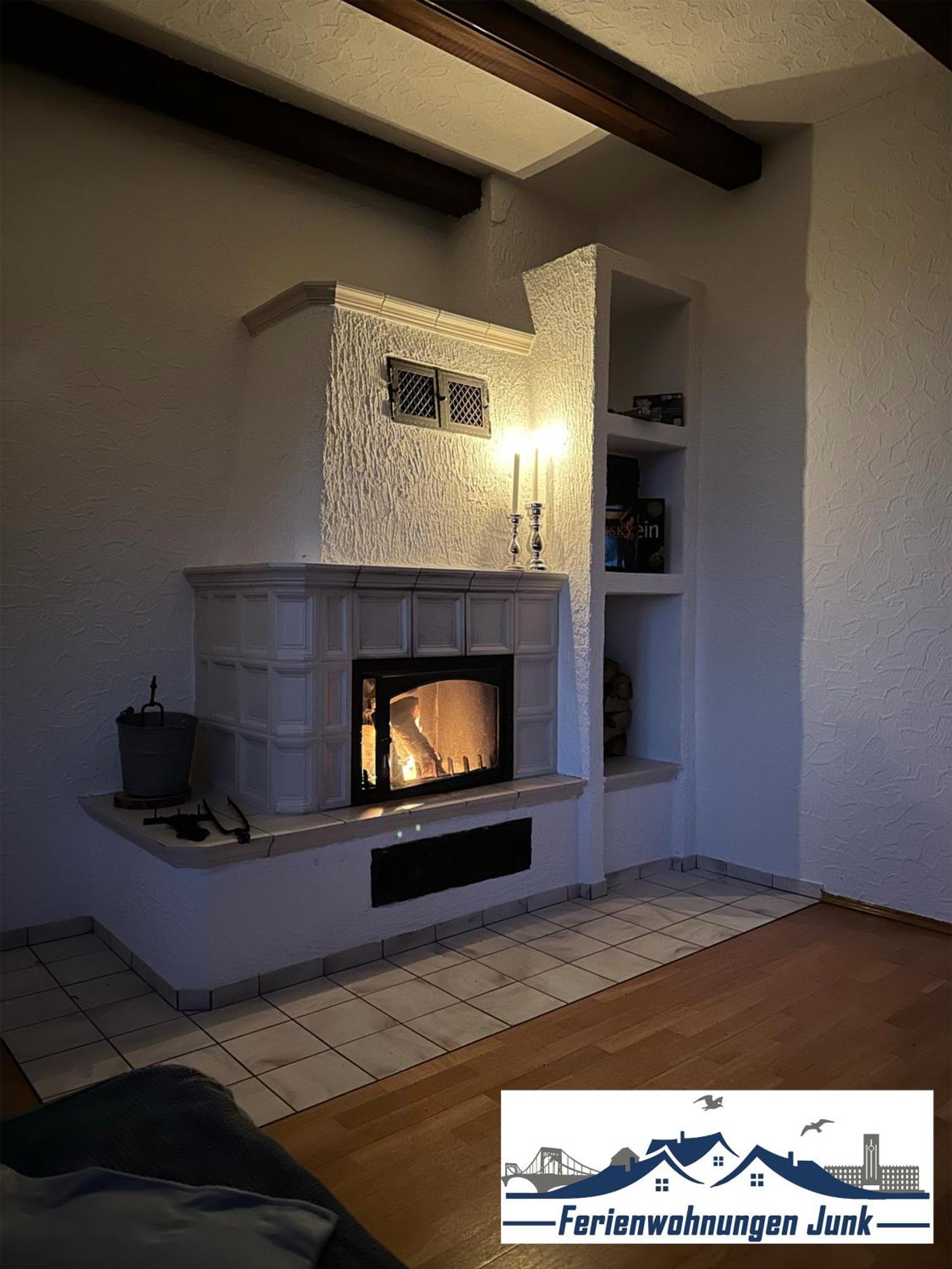 98Qm Wohnung Im Villenviertel - Voll Ausgestattet Mit Balkon Und Kamin - Wlan Gratis Βίλχελμσχαφεν Εξωτερικό φωτογραφία